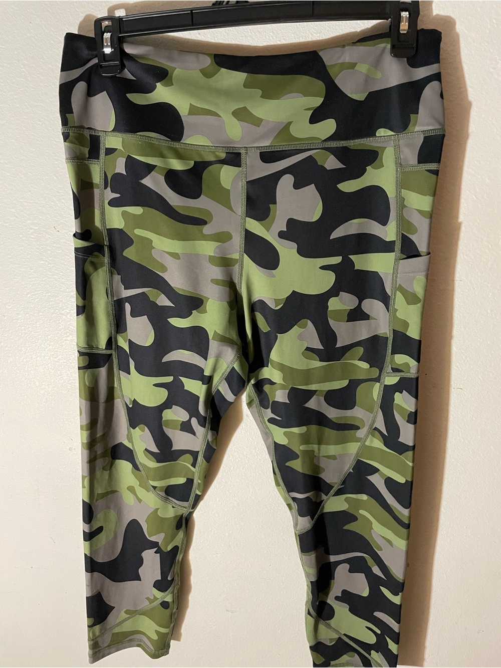 ZYIA Green Black Gray Camo Leggings